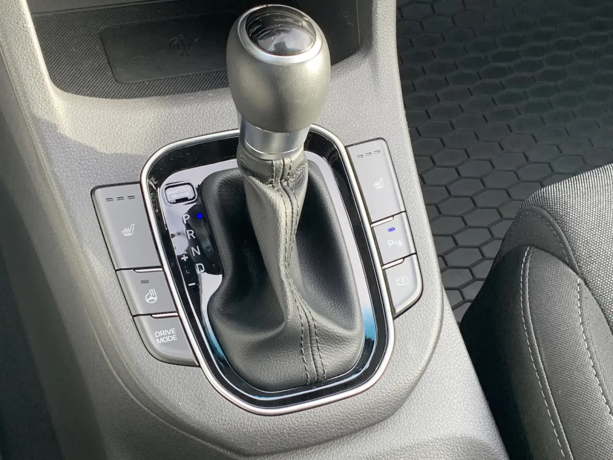 1.5 T-GDi MHEV Premium / Dealer onderhouden / Trekhaak / 1410 kg Trekgewicht / Navigatie / Stoel & Stuurverwarming / Apple Carplay & Android Auto /