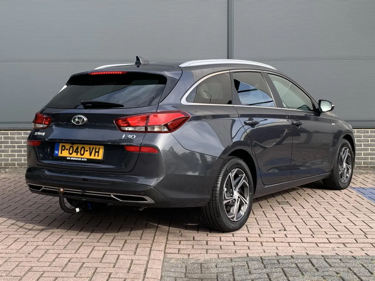 1.5 T-GDi MHEV Premium / Dealer onderhouden / Trekhaak / 1410 kg Trekgewicht / Navigatie / Stoel & Stuurverwarming / Apple Carplay & Android Auto /