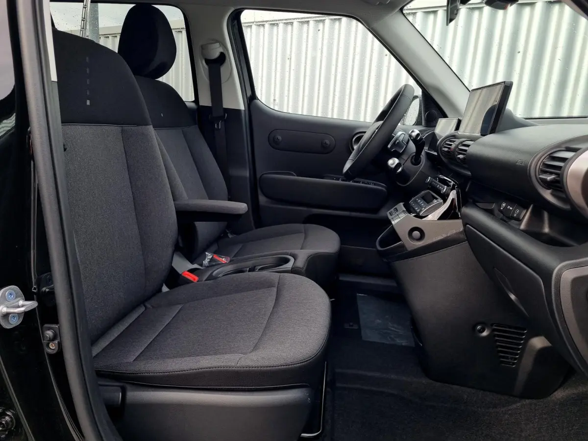 Pulse 49 kWh / €2000,- Voordeel / Snel Leverbaar / Rijklaarprijs / Winter Pack