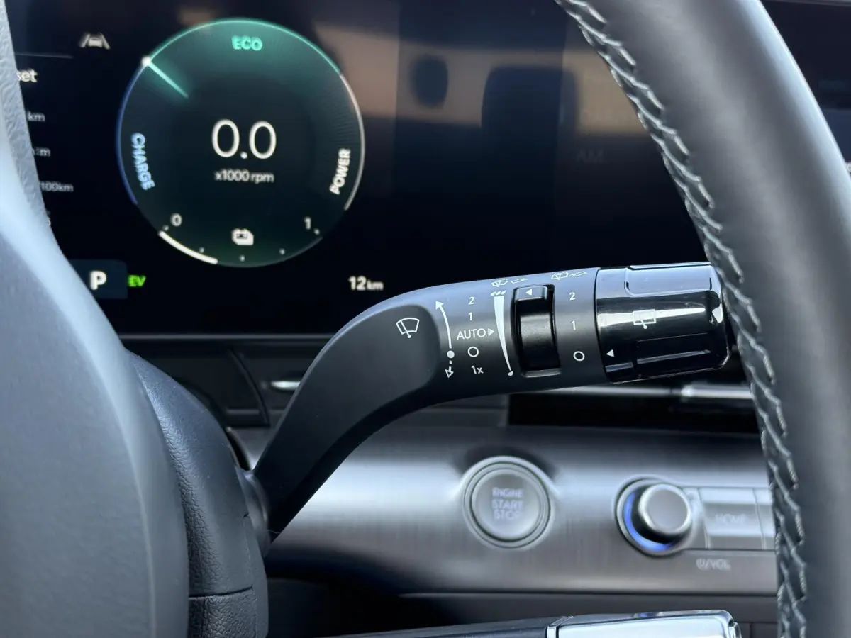 1.6 GDI HEV Comfort Plus / Elektrische Achterklep / Stoel Verwarming V+A / Stuur Verwarming / Keyless / Adaptive Cruise / Navigatie / Apple Carplay&Android Auto /