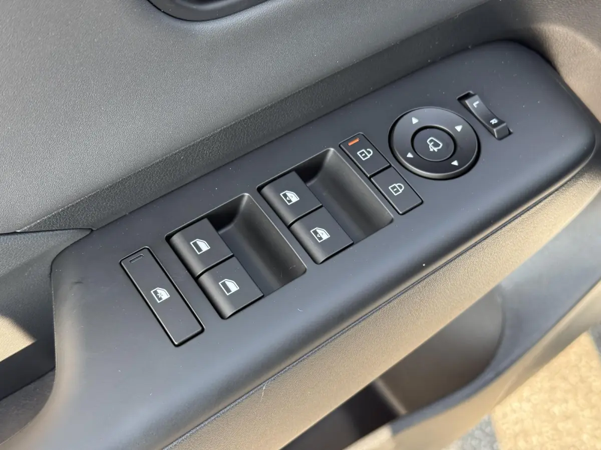 1.6 GDI HEV Comfort Plus / Elektrische Achterklep / Stoel Verwarming V+A / Stuur Verwarming / Keyless / Adaptive Cruise / Navigatie / Apple Carplay&Android Auto /