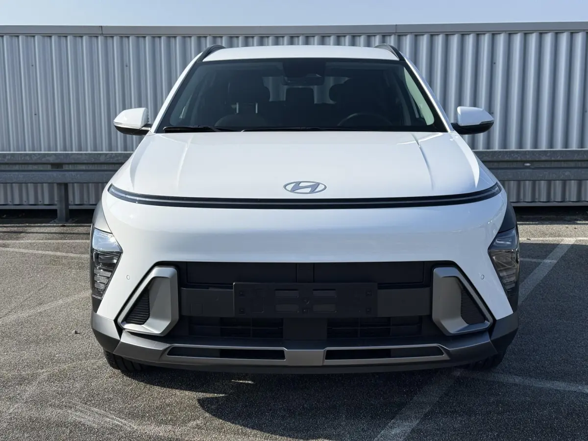 1.6 GDI HEV Comfort Plus / Elektrische Achterklep / Stoel Verwarming V+A / Stuur Verwarming / Keyless / Adaptive Cruise / Navigatie / Apple Carplay&Android Auto /