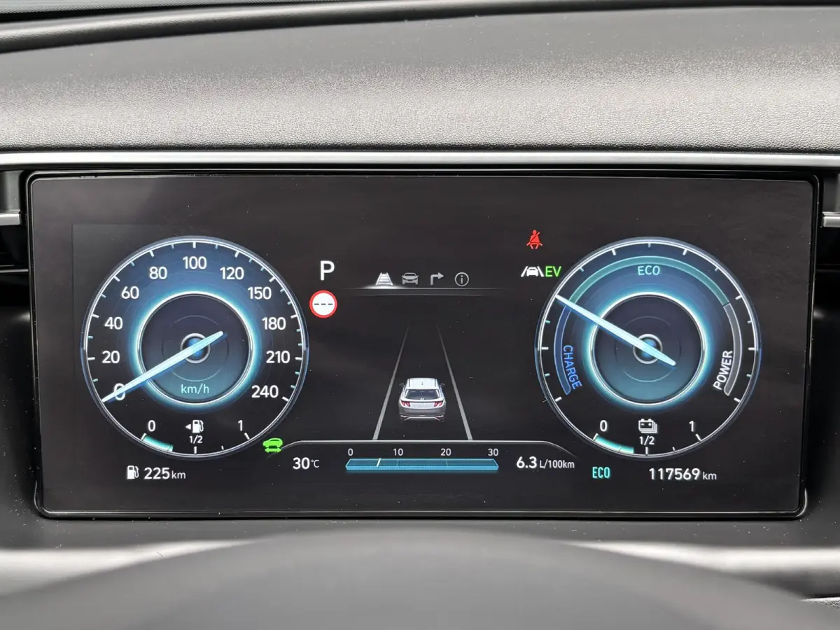 1.6 T-GDI HEV Comfort Smart / Afneembare Trekhaak / 1650 kg Trekgewicht / Stoel en Stuurverwarming / Navigatiesysteem / Apple Carplay / Android Auto / Adaptieve Cruise Control / Achteruitrij
