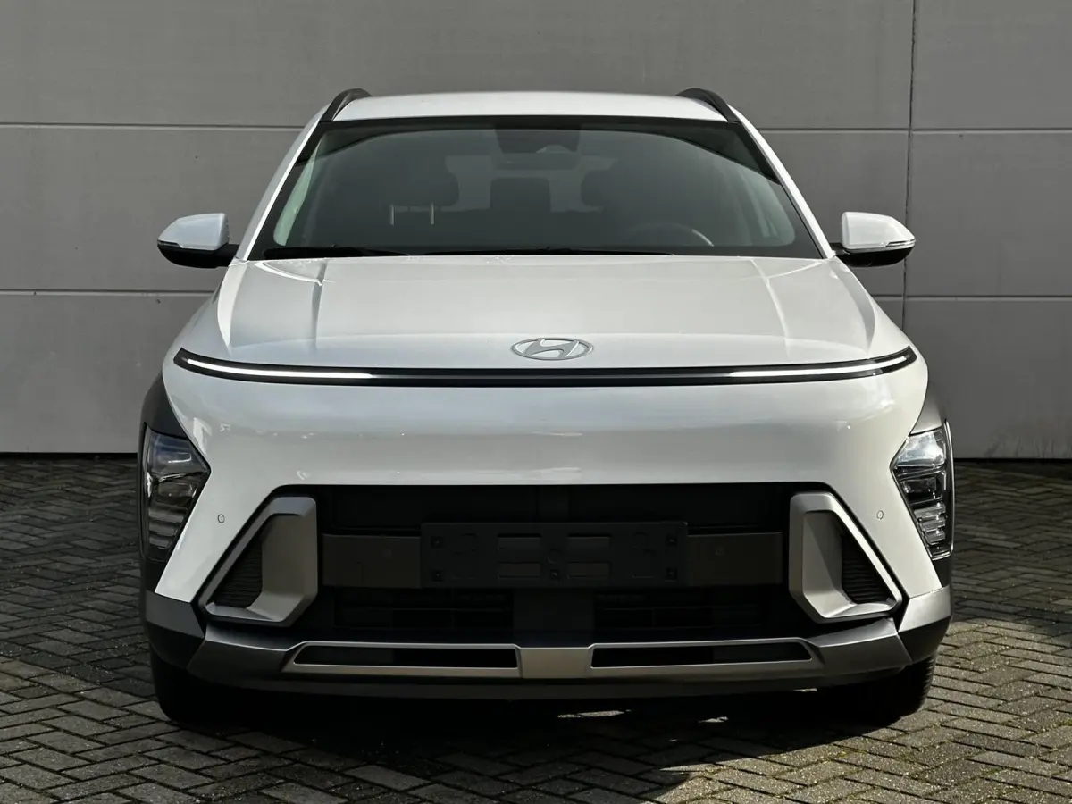 1.6 GDI HEV Comfort Smart / Rijklaarprijs / Direct Leverbaar / Modeljaar 2026 / Navigatie / 18" LMV / Adaptieve Cruise Control / Parkeersensoren voor en achter