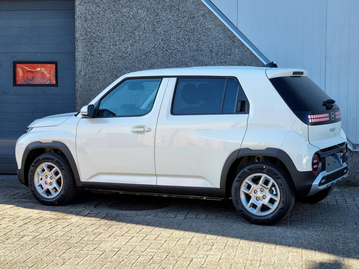 Pulse 49 kWh / €2000,- Voordeel / Snel Leverbaar / Rijklaarprijs / Winter Pack / Keyless / Adaptive Cruise /
