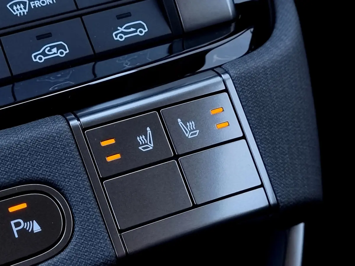 Pulse 49 kWh / €2000,- Voordeel / Snel Leverbaar / Rijklaarprijs / Winter Pack / Keyless / Adaptive Cruise /