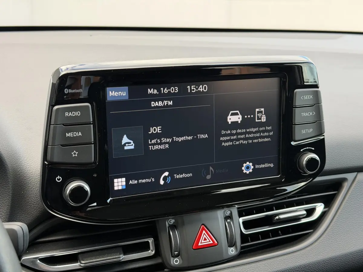 1.0 T-GDi MHEV Comfort / Facelift / NL’se Auto / Camera / Navigatie via AppleCarplay & Android auto / Parkeersensoren / Multimedia Bluetooth / DAB /