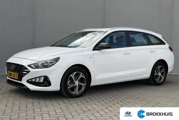 1.0 T-GDi MHEV Comfort / Facelift / NL’se Auto / Camera / Navigatie via AppleCarplay & Android auto / Parkeersensoren / Multimedia Bluetooth / DAB /