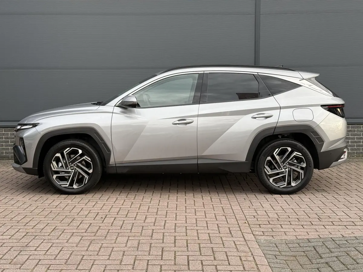 1.6 T-GDI PHEV Premium / Navigatie / 360 Camera / Memory Seat / Stoelverkoeling / Stoelverwarming Voor + Achter / Stuurverwarming / KRELL Audio /