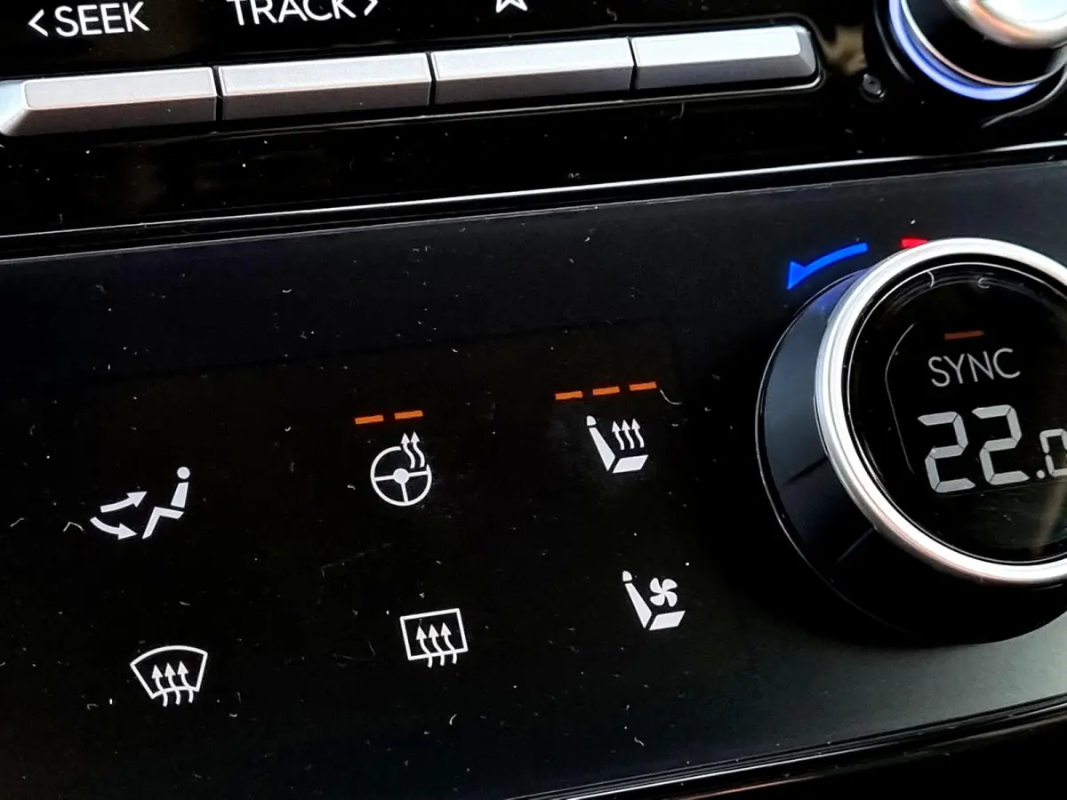 1.6 T-GDI PHEV Premium / Navigatie / 360 Camera / Memory Seat / Stoelverkoeling / Stoelverwarming Voor + Achter / Stuurverwarming / KRELL Audio /