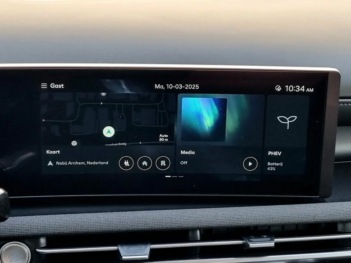 1.6 T-GDI PHEV Premium / Navigatie / 360 Camera / Memory Seat / Stoelverkoeling / Stoelverwarming Voor + Achter / Stuurverwarming / KRELL Audio /