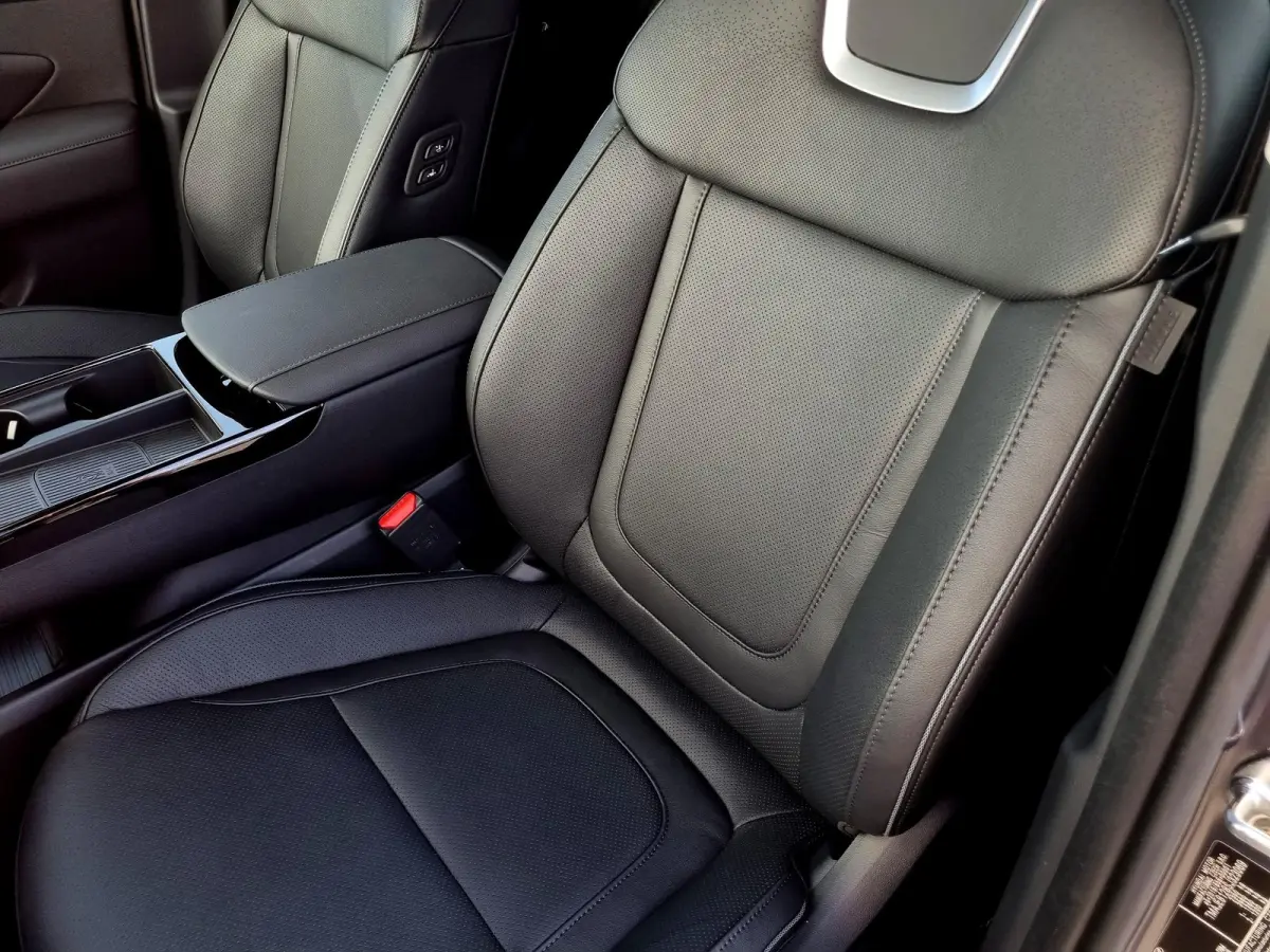 1.6 T-GDI PHEV Premium / Navigatie / 360 Camera / Memory Seat / Stoelverkoeling / Stoelverwarming Voor + Achter / Stuurverwarming / KRELL Audio /