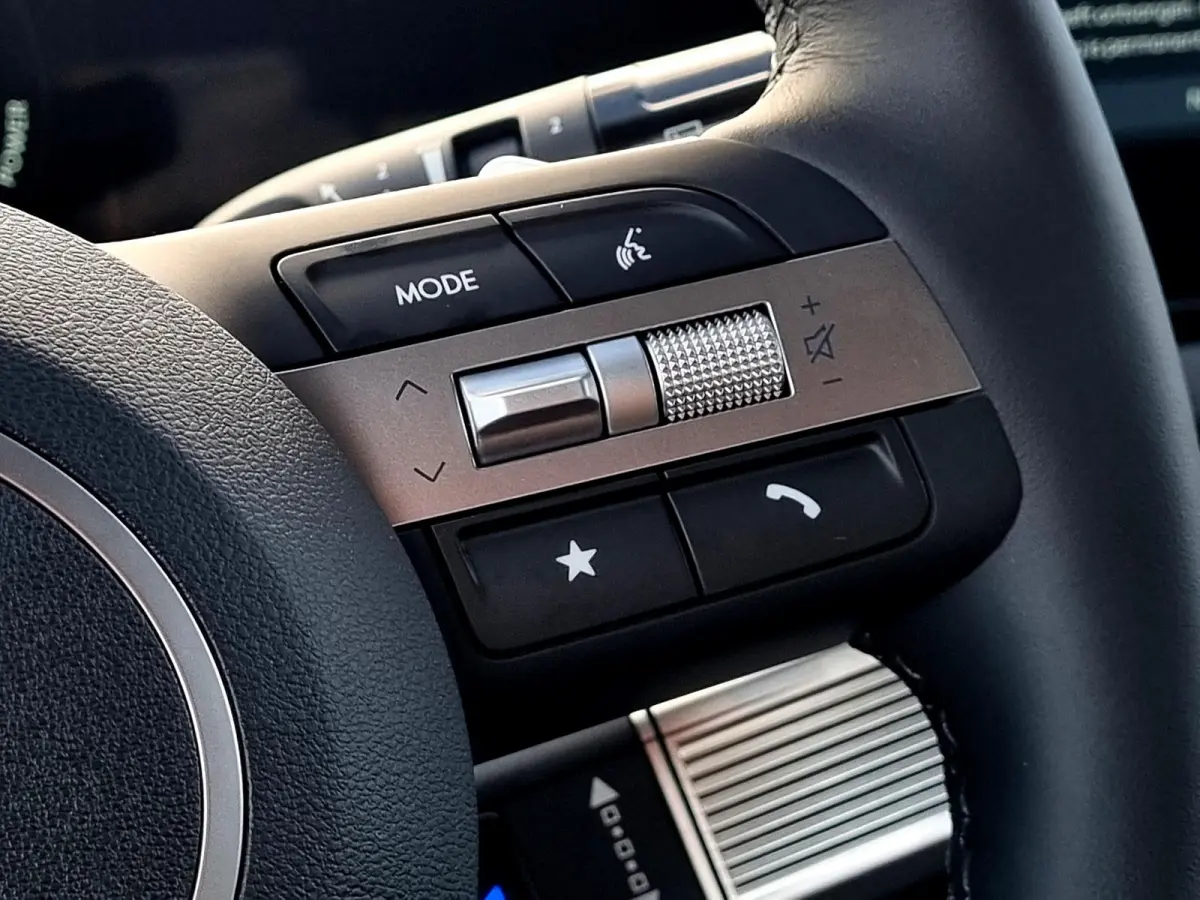 1.6 T-GDI PHEV Premium / Navigatie / 360 Camera / Memory Seat / Stoelverkoeling / Stoelverwarming Voor + Achter / Stuurverwarming / KRELL Audio /
