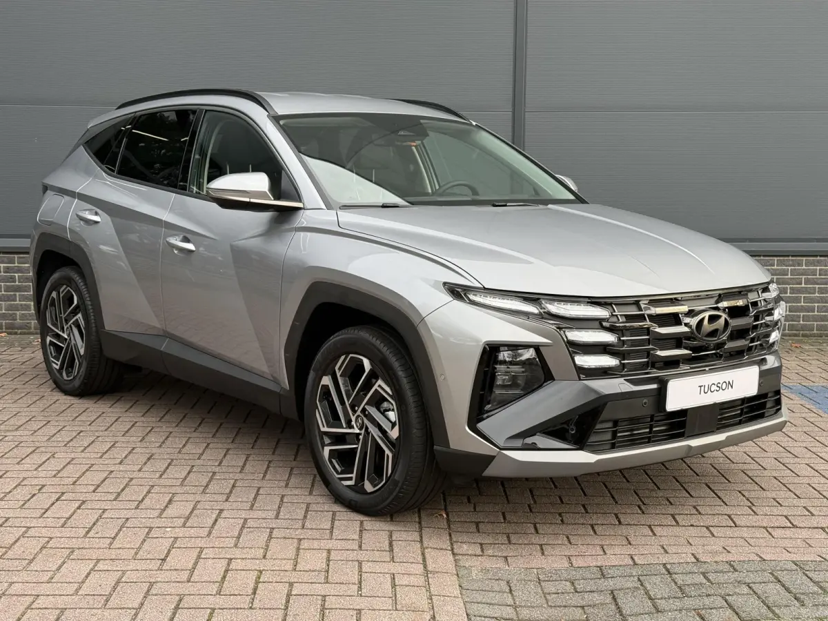 1.6 T-GDI PHEV Premium / Navigatie / 360 Camera / Memory Seat / Stoelverkoeling / Stoelverwarming Voor + Achter / Stuurverwarming / KRELL Audio /