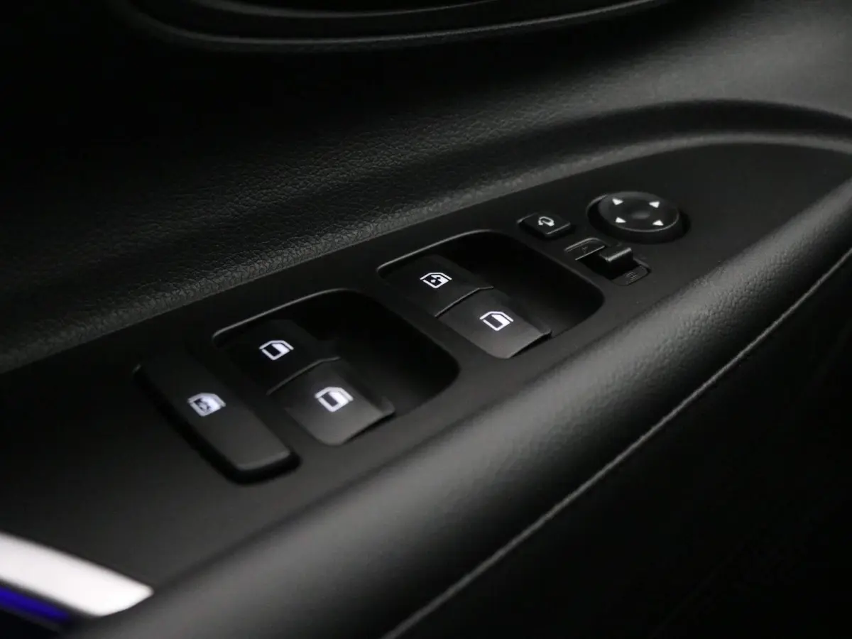 1.0 T-GDI Comfort / Navigatie / Achteruitrijcamera / Apple Carplay & Android Auto / Dealer Onderhouden / Orgineel Nederlands /