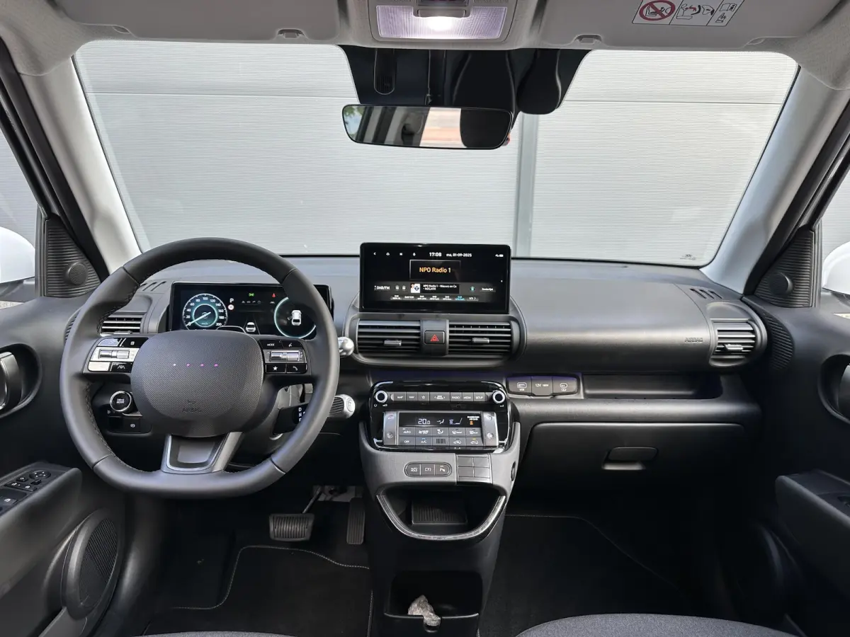 Evolve 49 kWh Navigatie / Achteruitrijcamera / Apple Carplay & Android Auto / Adaptive Cruise Control / Automatische Airco / 3 Fase /