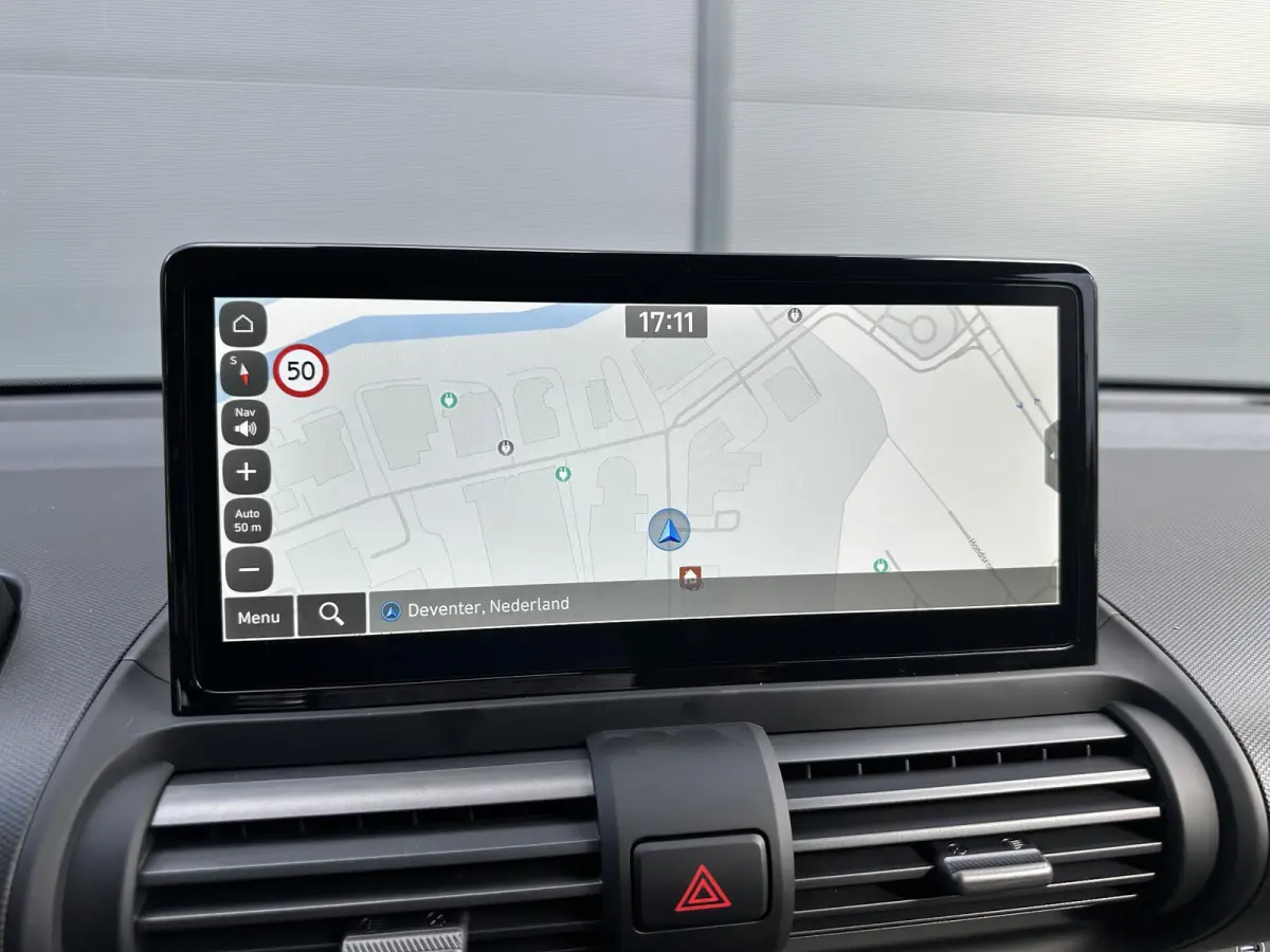 Evolve 49 kWh Navigatie / Achteruitrijcamera / Apple Carplay & Android Auto / Adaptive Cruise Control / Automatische Airco / 3 Fase /
