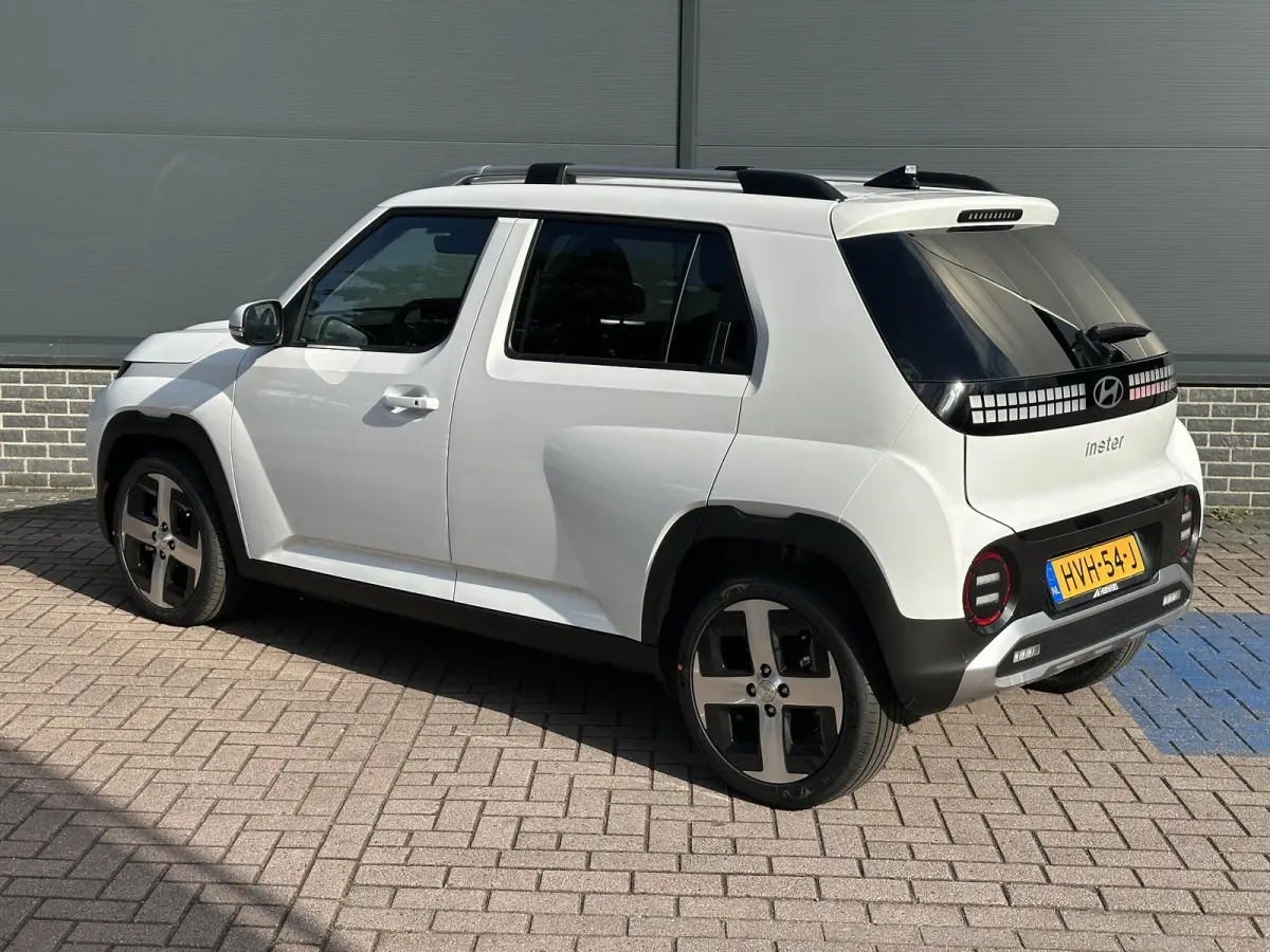 Evolve 49 kWh Navigatie / Achteruitrijcamera / Apple Carplay & Android Auto / Adaptive Cruise Control / Automatische Airco / 3 Fase /