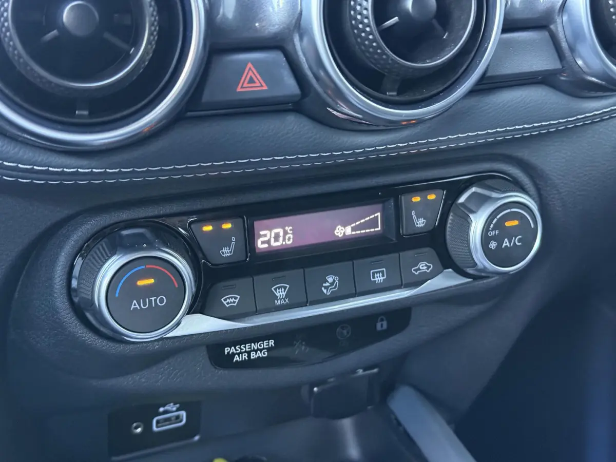 1.0 DIG-T N-Design / Eerste Eigenaar / Dealer Onderhouden / cold pack / Android Auto / Navigatie / Achteruitrij Camera / Keyless /
