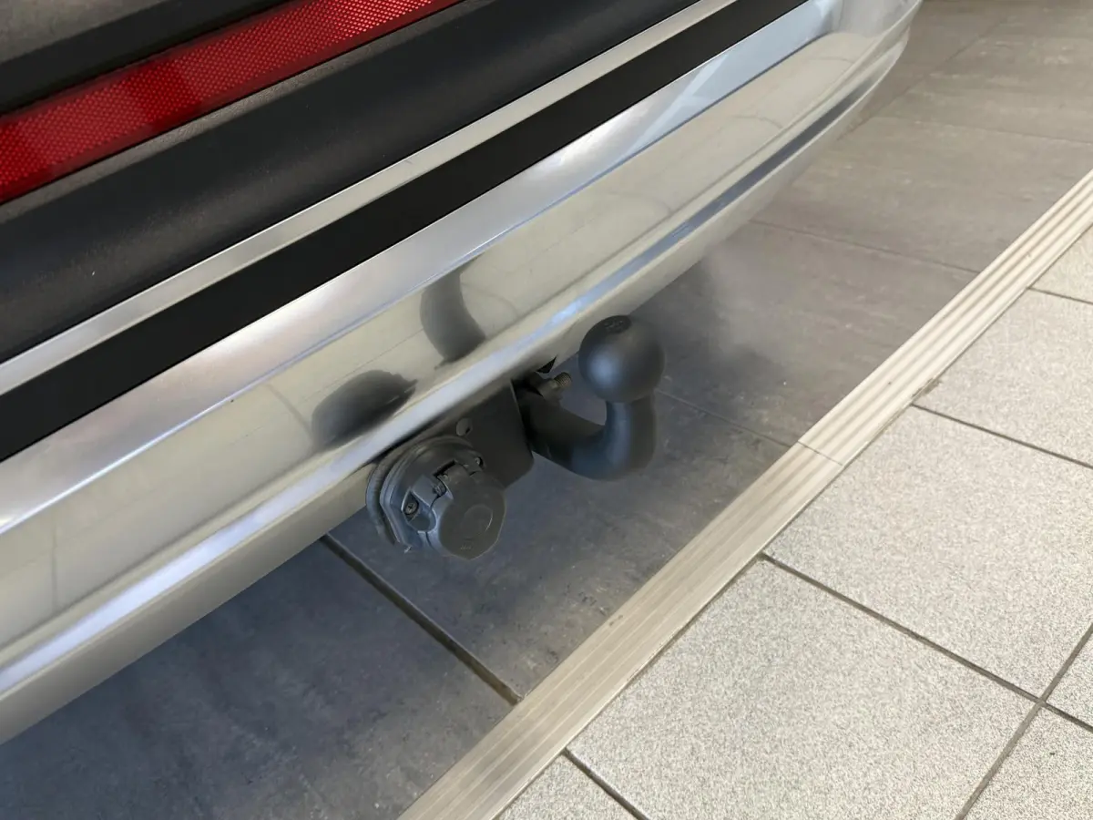 1.6 T-GDI HEV Comfort Smart / Dealer Onderhouden / Trekhaak / 1650 KG Trekgewicht / Stoel Verwarming / Elektrische Stoelen / Achteruitrij Camera / Apple Carplay & Android Auto /