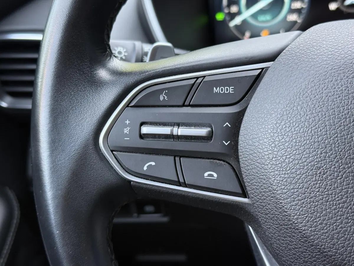 1.6 T-GDI HEV Comfort Smart / Dealer Onderhouden / Trekhaak / 1650 KG Trekgewicht / Stoel Verwarming / Elektrische Stoelen / Achteruitrij Camera / Apple Carplay & Android Auto /