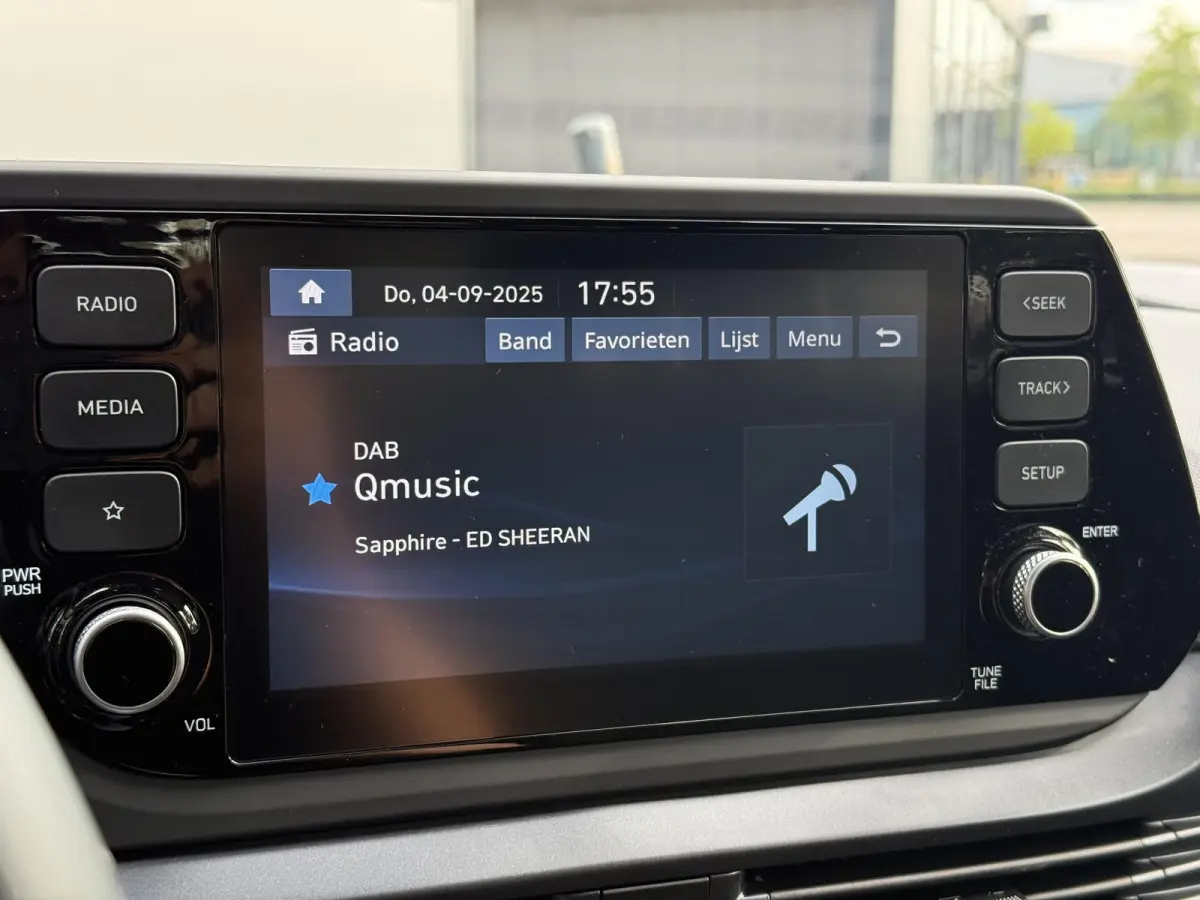 1.0 T-GDI Comfort Cruise / Elektrische Ramen V+A / Navigatie via Apple Carplay & Android Auto / 16'' LM Velgen / Achteruitrijcamera /