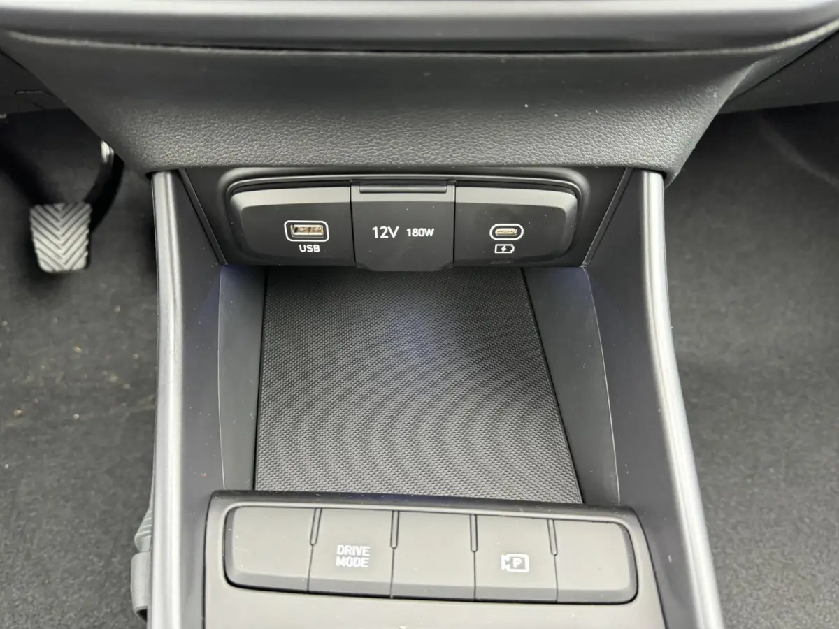 1.0 T-GDI Comfort Smart / Dealer Onderhouden / Orgineel Nederlands / Navigatie / Achteruitrijcamera / Apple Carplay & Android Auto /