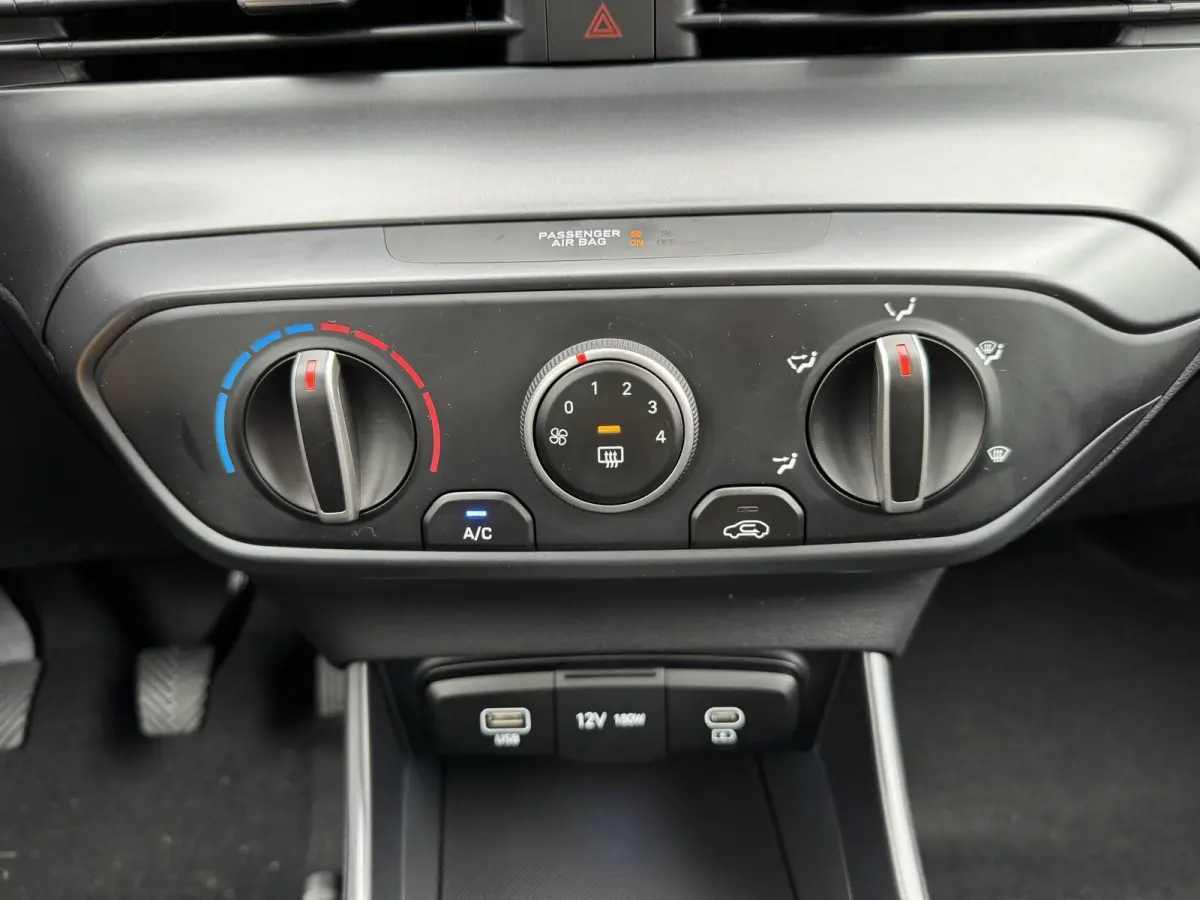 1.0 T-GDI Comfort Smart / Dealer Onderhouden / Orgineel Nederlands / Navigatie / Achteruitrijcamera / Apple Carplay & Android Auto /