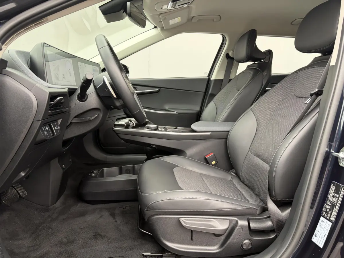Edition 77.4 kWh / SOH 100% / Fabrieksgarantie tot 18-06-2032 / 1.600 kg trekgewicht / Android Auto & Apple Carplay / Navigatie / Cruise Control Adaptief / Climate Control / DAB / Draadloze 
