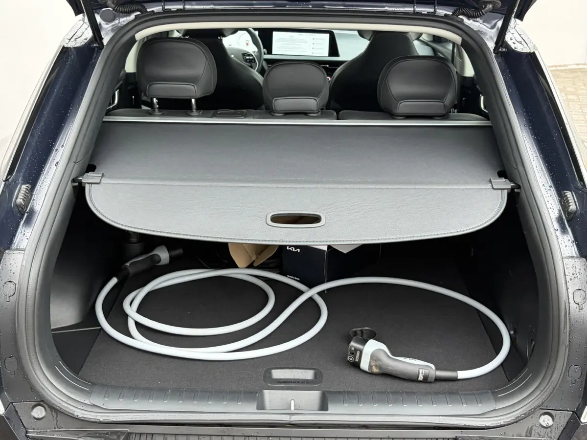 Edition 77.4 kWh / SOH 100% / Fabrieksgarantie tot 18-06-2032 / 1.600 kg trekgewicht / Android Auto & Apple Carplay / Navigatie / Cruise Control Adaptief / Climate Control / DAB / Draadloze 