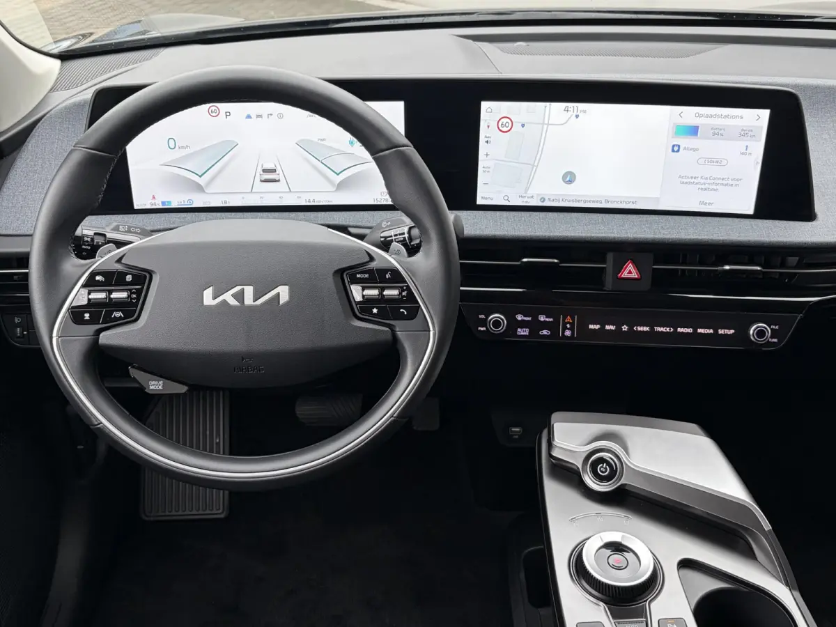 Edition 77.4 kWh / SOH 100% / Fabrieksgarantie tot 18-06-2032 / 1.600 kg trekgewicht / Android Auto & Apple Carplay / Navigatie / Cruise Control Adaptief / Climate Control / DAB / Draadloze 