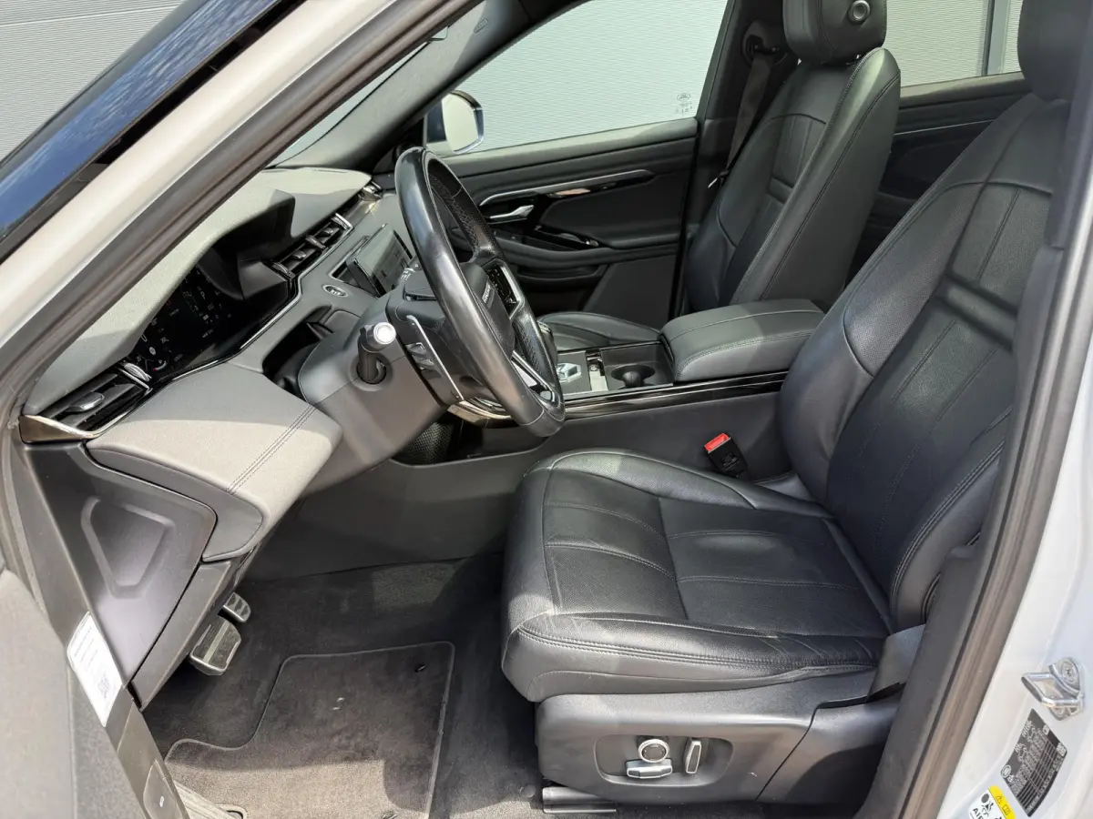 1.5 P300e AWD HSE / Schuif Kantel Dak / Elektrische Stoelen met Geheugen / Elektrische Achterklep / Apple Carplay&Android Auto / 360º Camera / 20'' LM Velgen / Keyless /