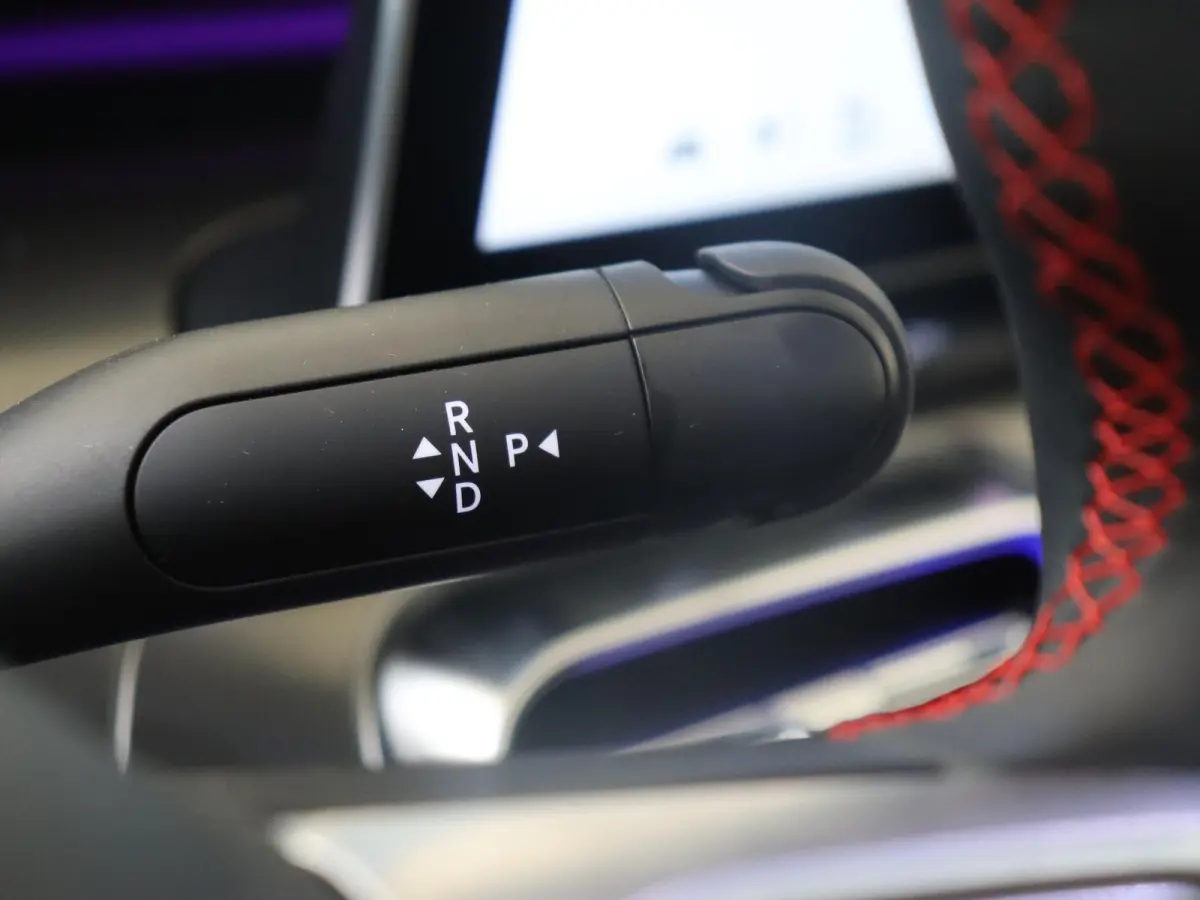 BRABUS 66 kWh / Memory-Stoelen / Carplay / 360Graden-Camera /