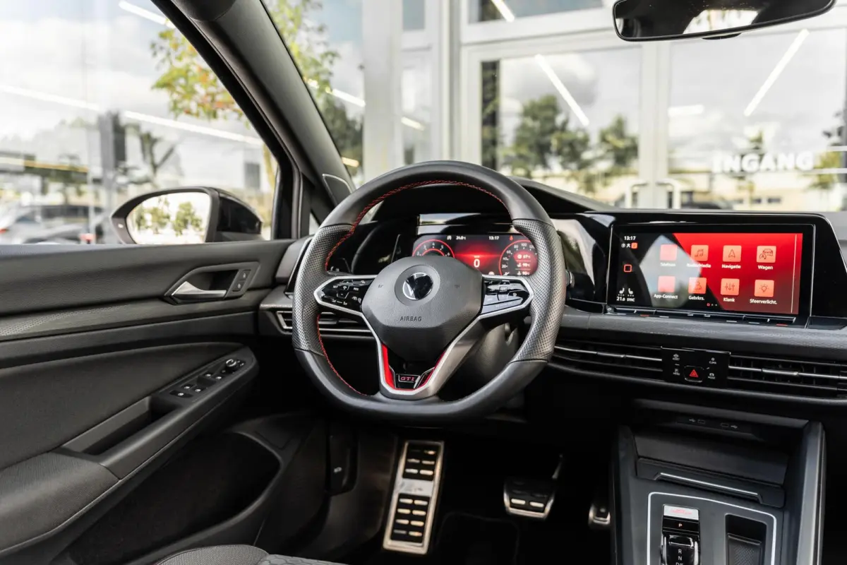 2.0 TSI GTI Clubsport Pano HK DSG LED DCC