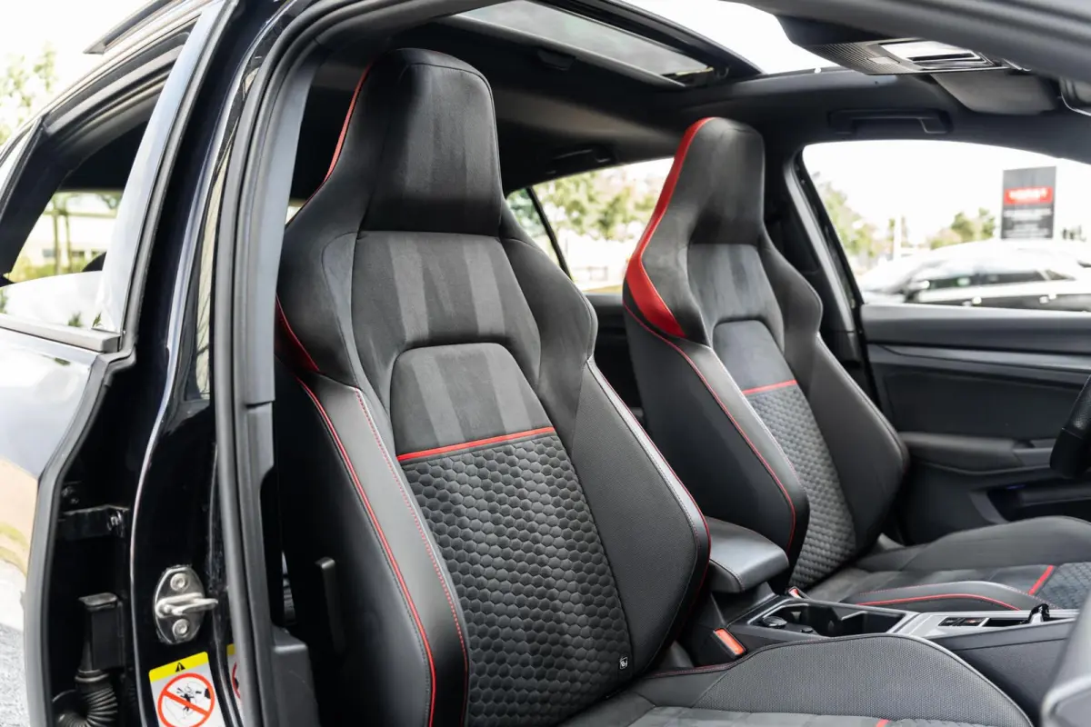 2.0 TSI GTI Clubsport Pano HK DSG LED DCC