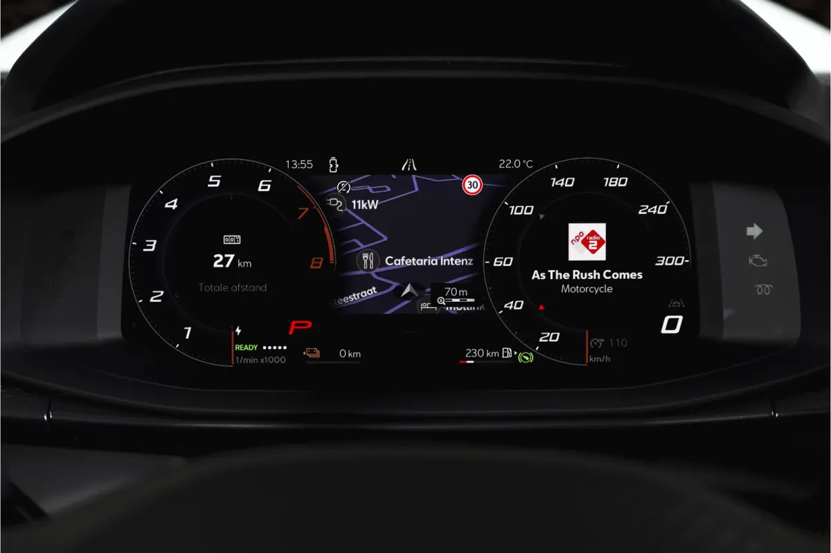 1.5 TSI e-Hybrid 272 PK VZ Performance | S/K-Panodak | Elek. Trekhaak | Matrix LED | Sennheiser | Elek. stoelen | Adapt. Cruise | Stoel-+Stuurverw. | 360 Camera | NAV+App. Connect | ECC | LM