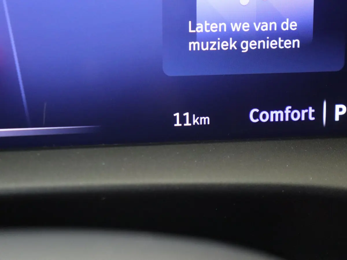 Brabus 100 kWh / Memory-Stoelen / 360Graden-Camera / Smartphone-Intergratie /