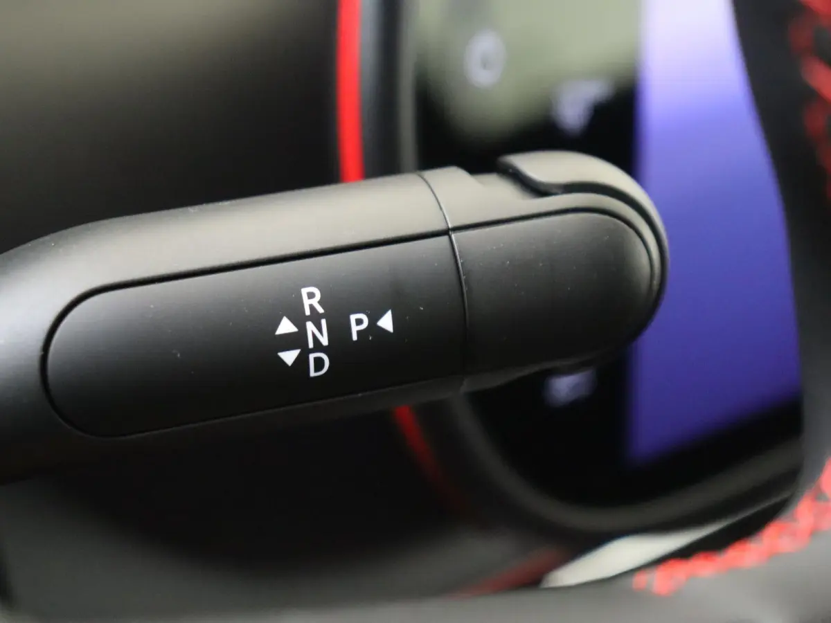 Brabus 100 kWh / Memory-Stoelen / 360Graden-Camera / Smartphone-Intergratie /