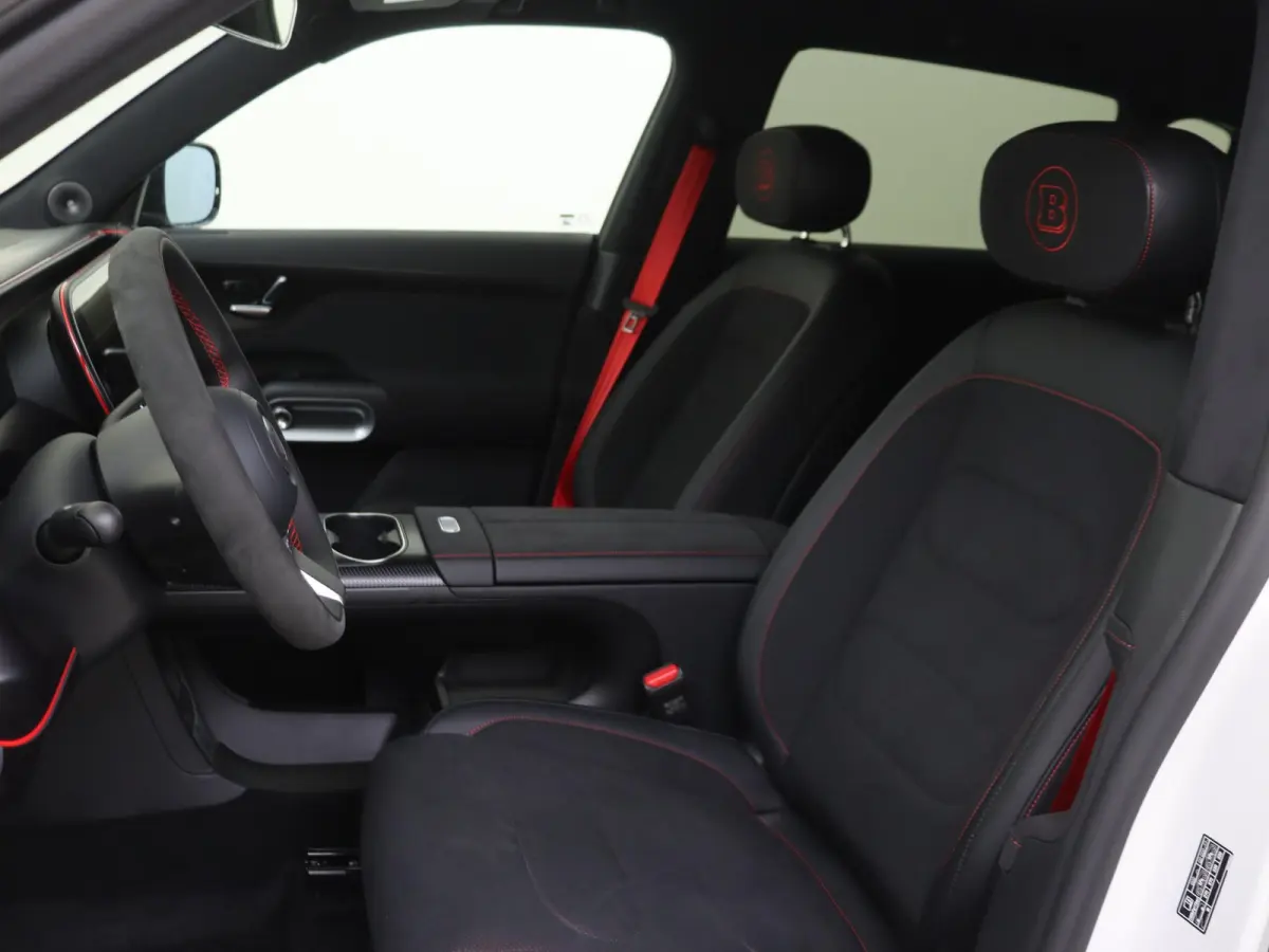 Brabus 100 kWh / Memory-Stoelen / 360Graden-Camera / Smartphone-Intergratie /