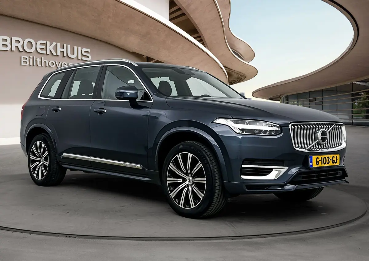2.0 T8 Twin Engine AWD Inscription Intro Edition | Trekhaak | Keyless | BLIS | PDC V+A en Camera | Stoelgeheugen | Stoel + Stuurverwarming |