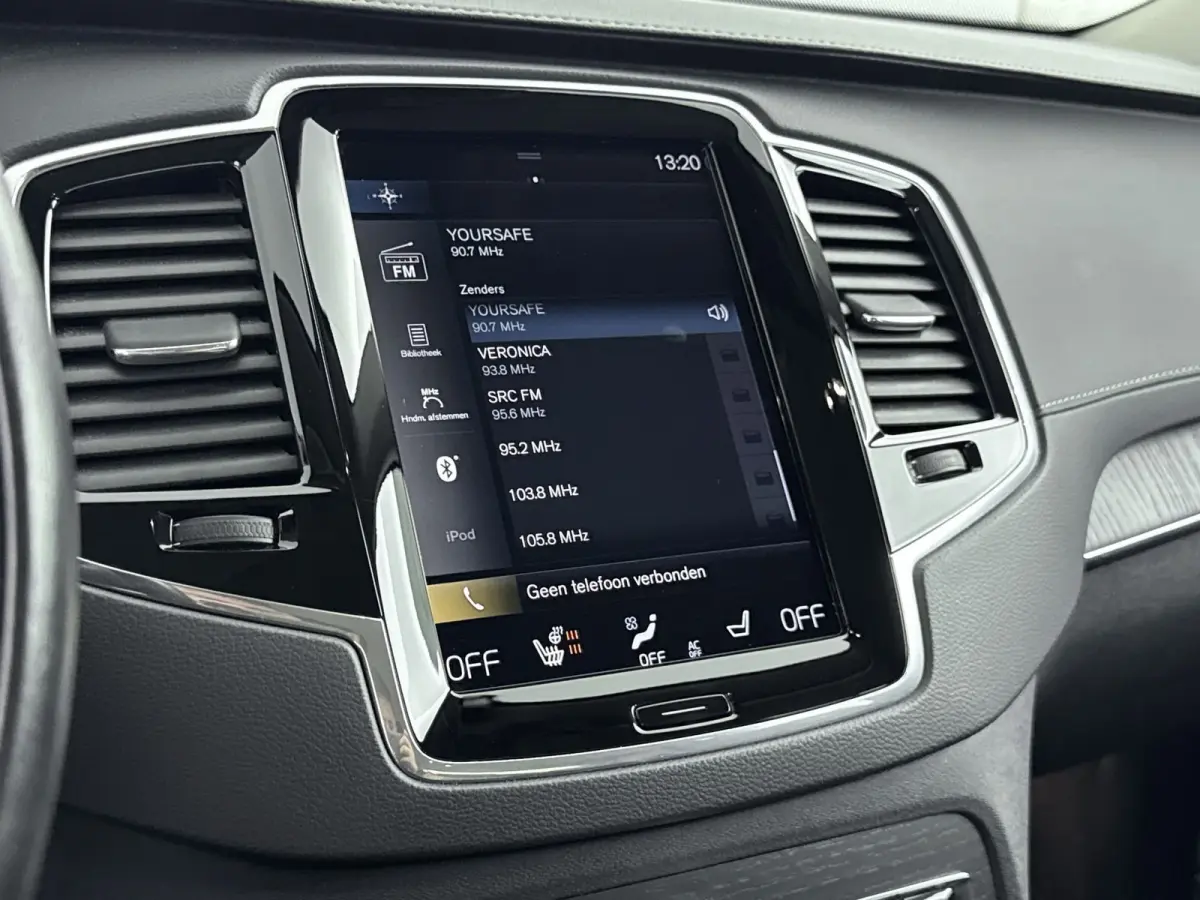 2.0 T8 Twin Engine AWD Inscription Intro Edition | Trekhaak | Keyless | BLIS | PDC V+A en Camera | Stoelgeheugen | Stoel + Stuurverwarming |