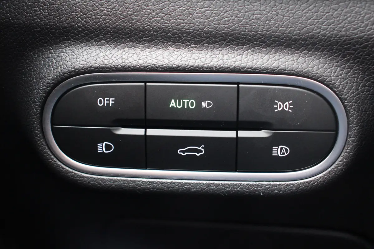 Pro+ 66 kWh | PANO DAK | 360 CAMERA | STOEL/STUUR VERWARMING | CARPLAY | ELEKTR STOEL | ELEKTR KLEP | DEALER OH!