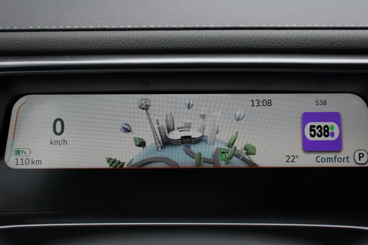 Pro+ 66 kWh | PANO DAK | 360 CAMERA | STOEL/STUUR VERWARMING | CARPLAY | ELEKTR STOEL | ELEKTR KLEP | DEALER OH!