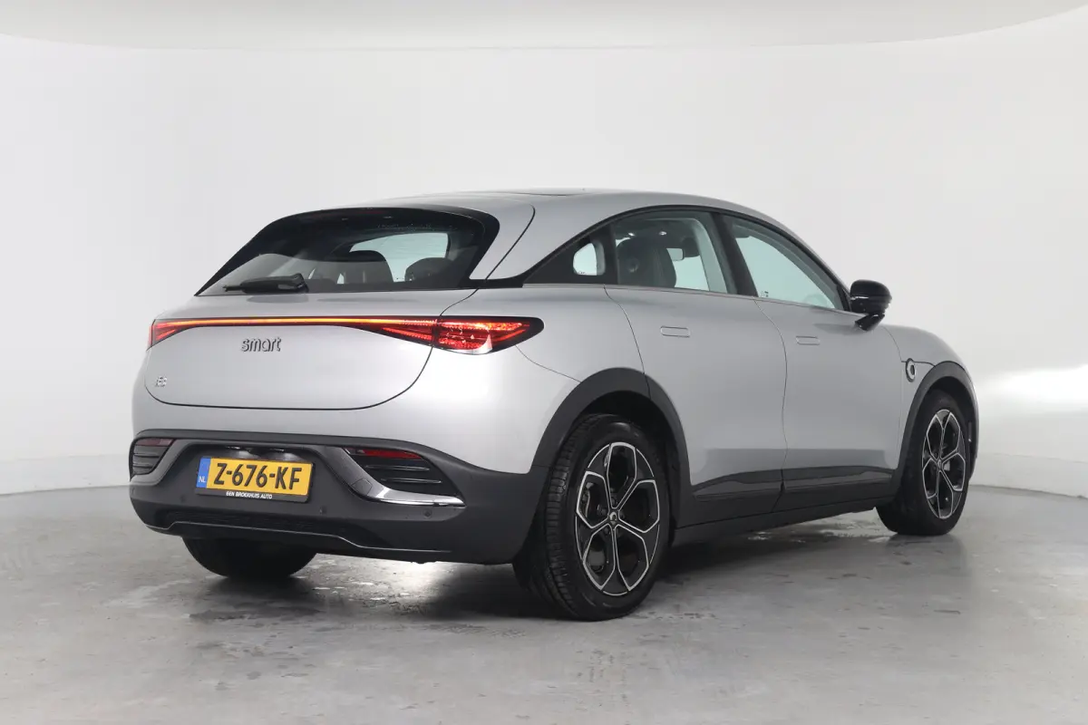Pro+ 66 kWh | PANO DAK | 360 CAMERA | STOEL/STUUR VERWARMING | CARPLAY | ELEKTR STOEL | ELEKTR KLEP | DEALER OH!