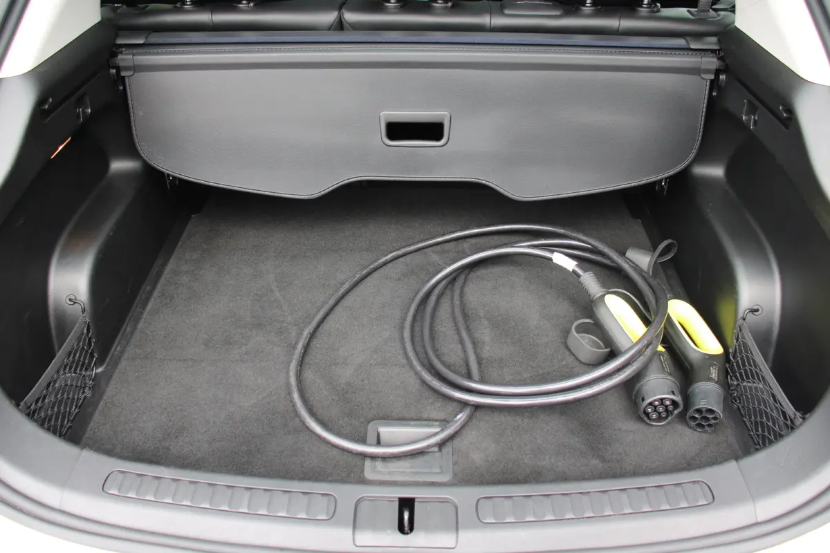 Pro+ 66 kWh | PANO DAK | 360 CAMERA | STOEL/STUUR VERWARMING | CARPLAY | ELEKTR STOEL | ELEKTR KLEP | DEALER OH!