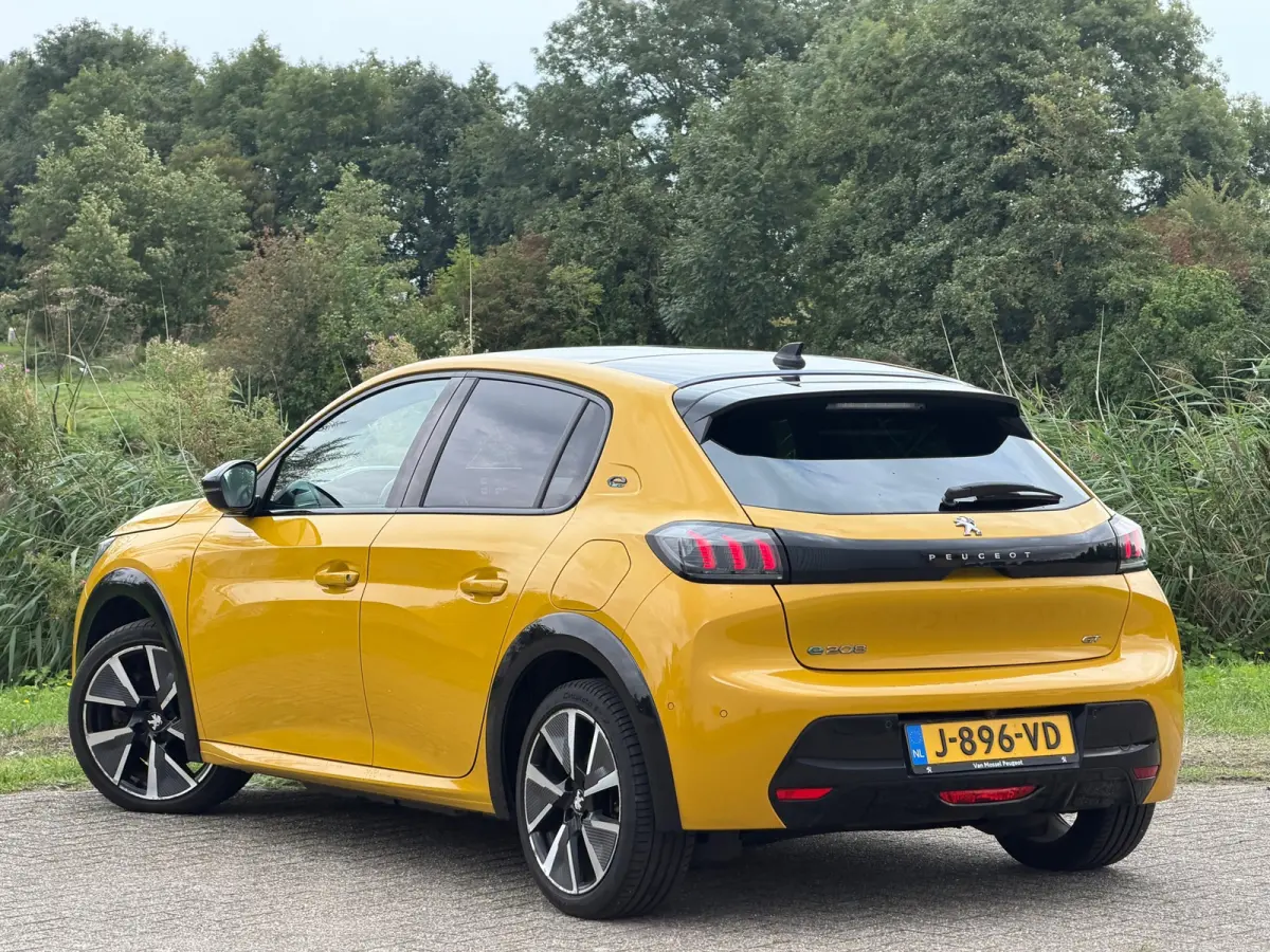 EV GT 350 50 kWh - Jaune Faro - Carplay/Camera/Panorama - 3-fase