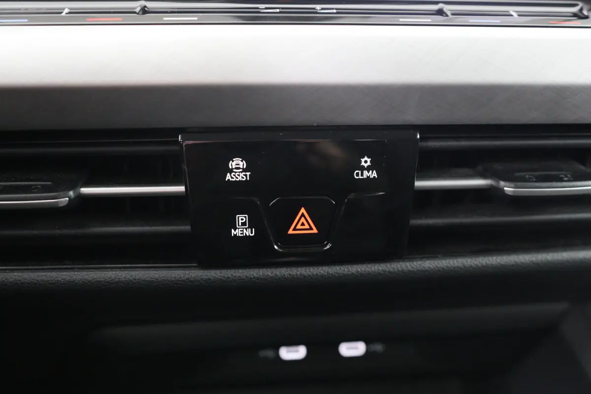 1.5 eTSI 130pk Life Business | DEALER OH! | ERGO STOEL | STOELVERWARMING | ADAPTIVE CRUISE | CARPLAY | CLIMATE CONTROL