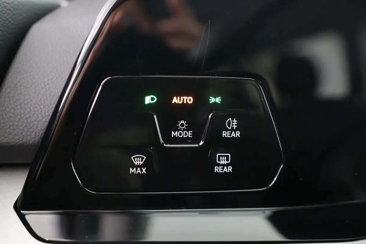 1.5 eTSI 130pk Life Business | DEALER OH! | ERGO STOEL | STOELVERWARMING | ADAPTIVE CRUISE | CARPLAY | CLIMATE CONTROL
