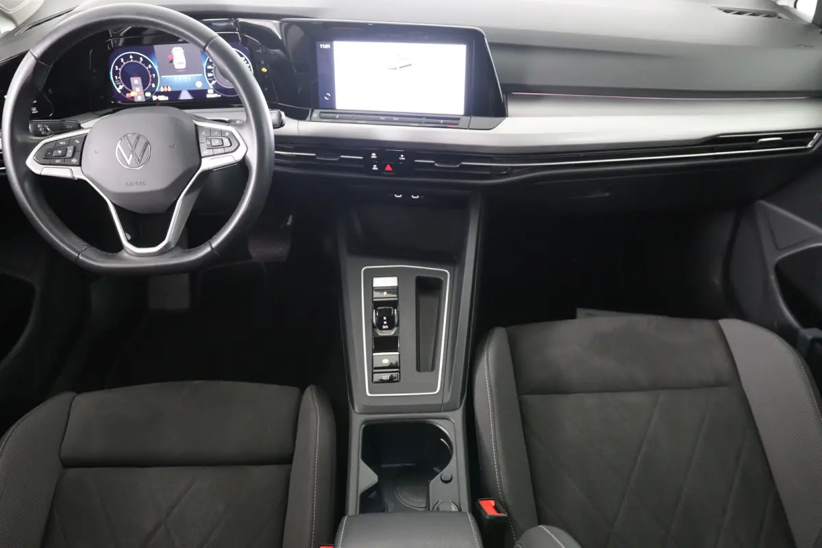 1.5 eTSI 130pk Life Business | DEALER OH! | ERGO STOEL | STOELVERWARMING | ADAPTIVE CRUISE | CARPLAY | CLIMATE CONTROL