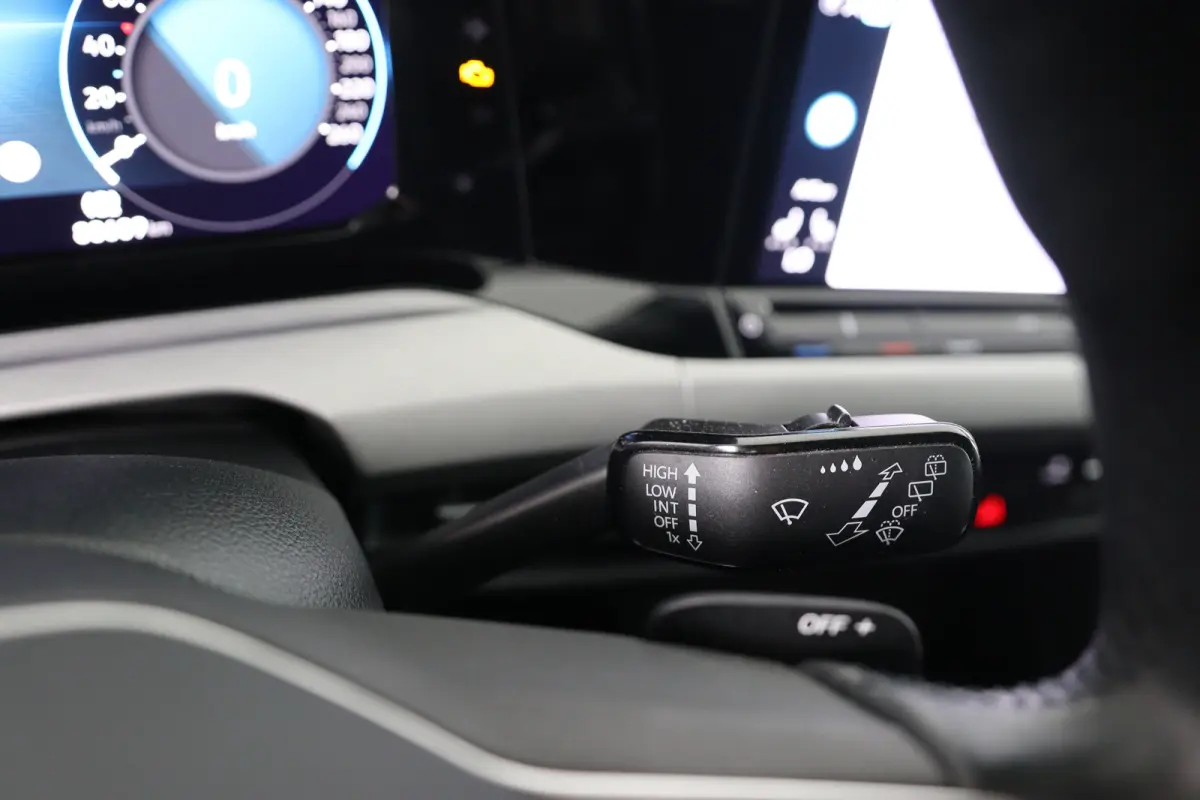 1.5 eTSI 130pk Life Business | DEALER OH! | ERGO STOEL | STOELVERWARMING | ADAPTIVE CRUISE | CARPLAY | CLIMATE CONTROL